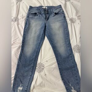 BKE Payton Jeans, Fit is Midrise, Skinny, Ankle jeans. Size 29